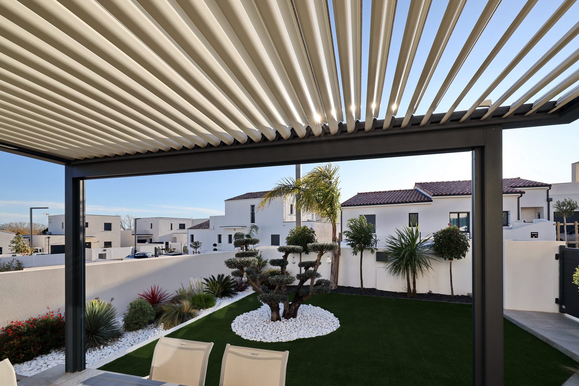 Pergola Bioclimatique Biossun en Gironde Univers Pergola — free download