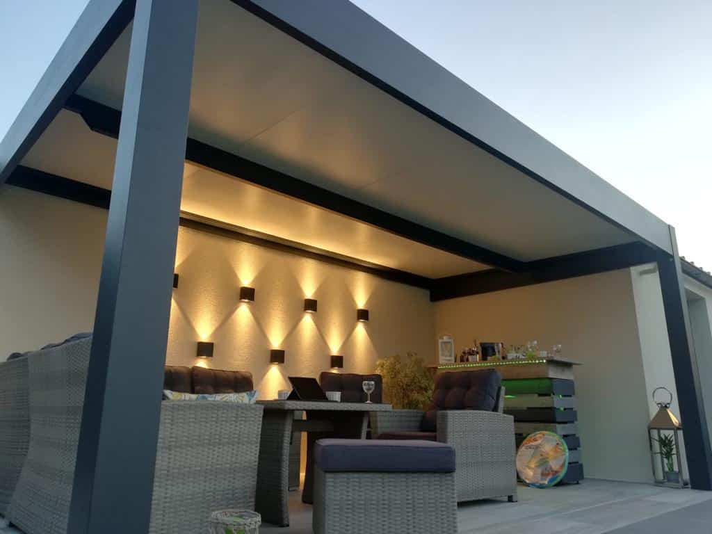 Carport-Alu-Bordeaux-Structure-polyvalente