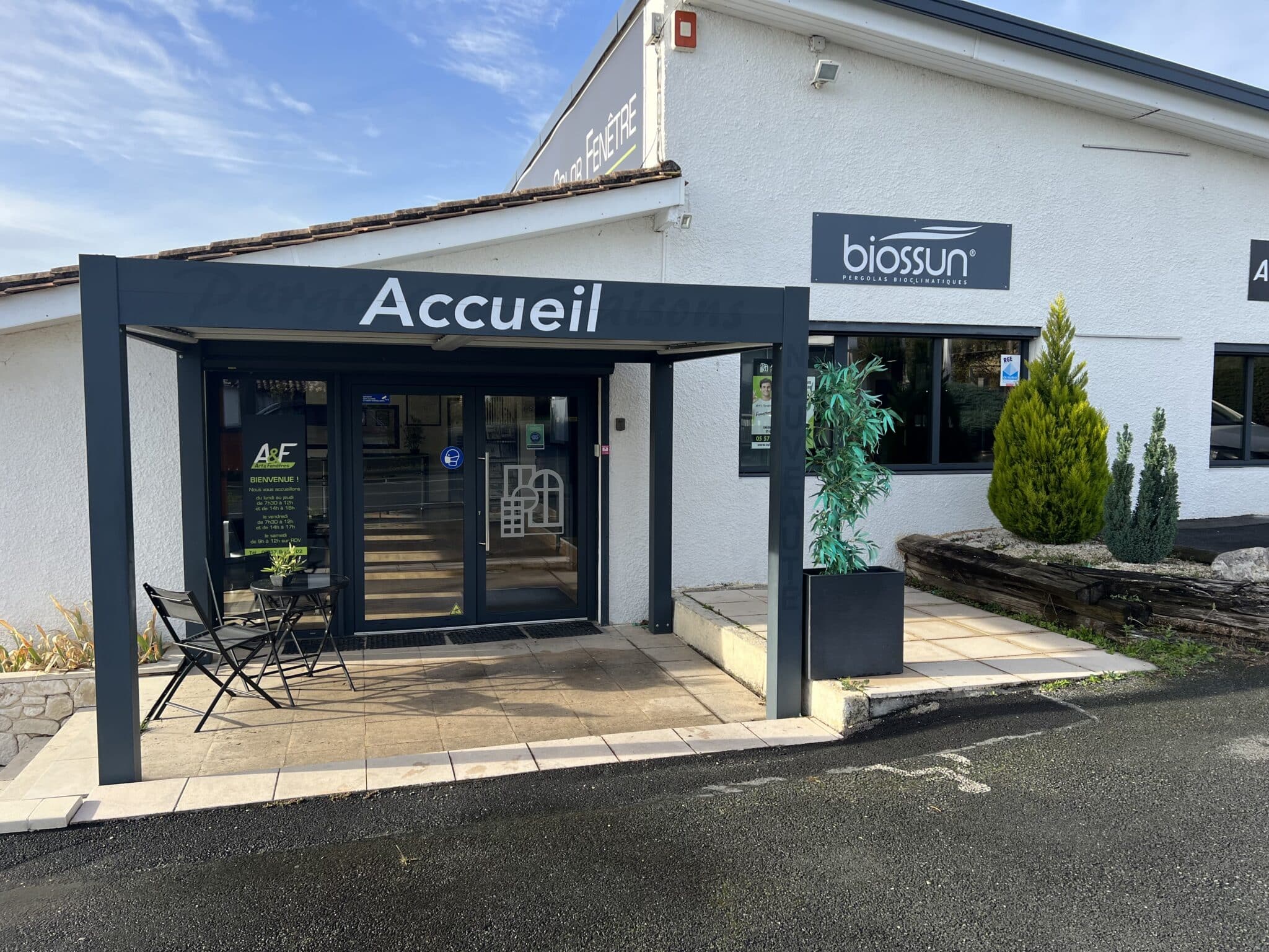 Notre-univers-Extérioriser-vos-envies-avec-Univers-Pergola-Bordeaux