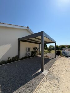 Carport à Bordeaux