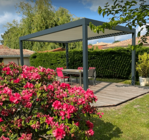 Pergola&#x20;Biossun&#x20;Bordeaux&#x20;&#x3A;&#x20;Am&#x00E9;nagement&#x20;sur&#x20;mesure&#x20;pour&#x20;sublimer&#x20;votre&#x20;jardin
